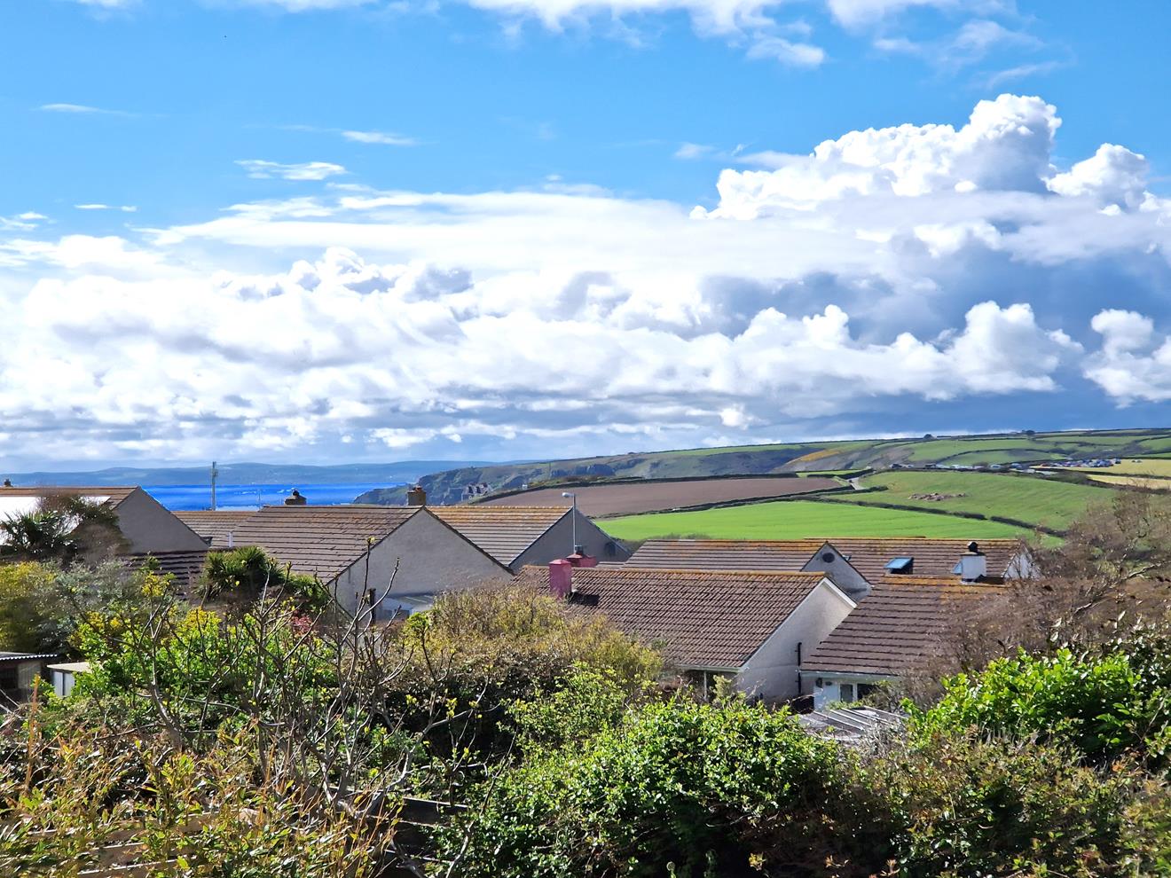 Shrubberies Hill, Porthleven