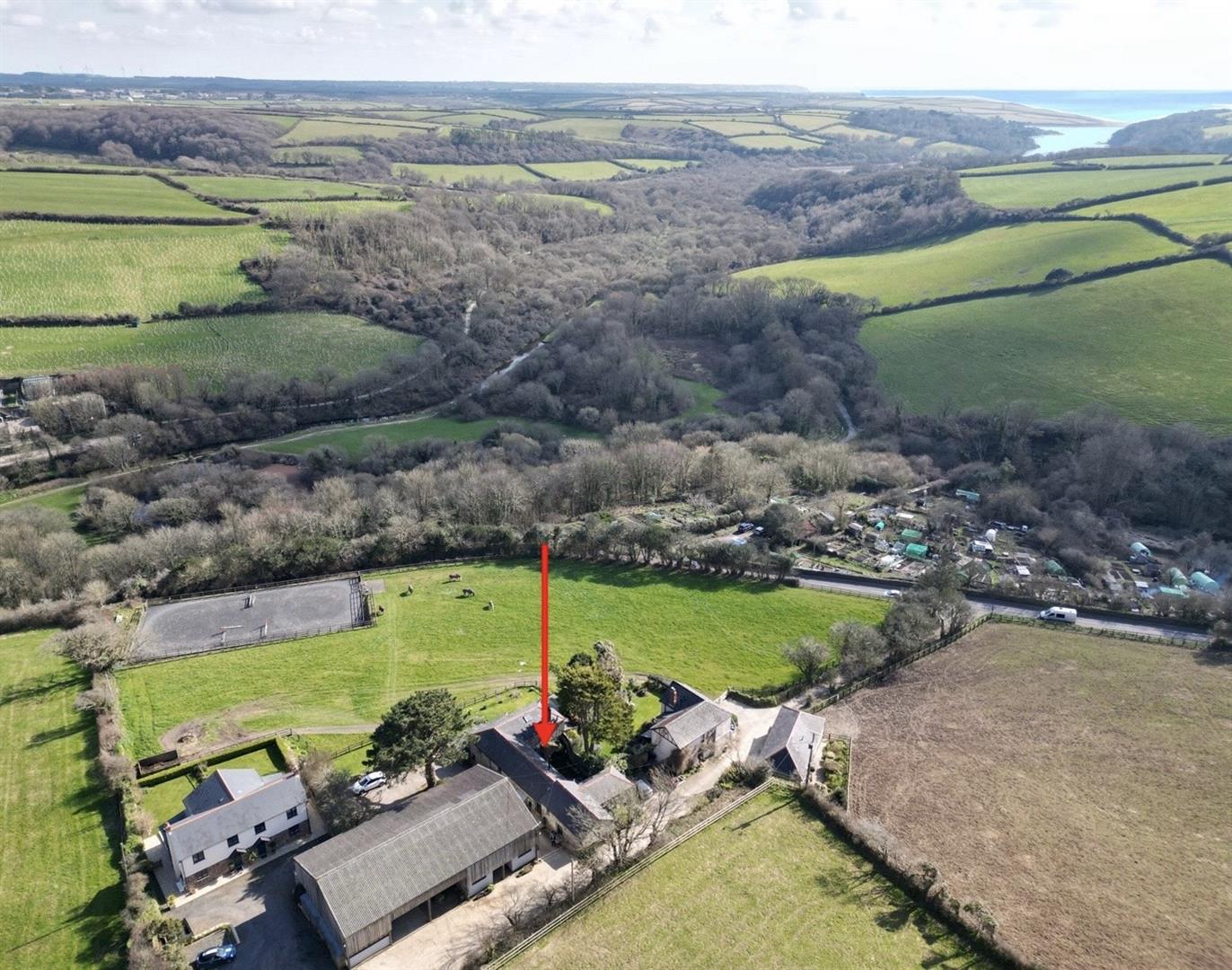 Charming Barn Conversion Between Porthleven & Helston – no chain, priced for quick sale.