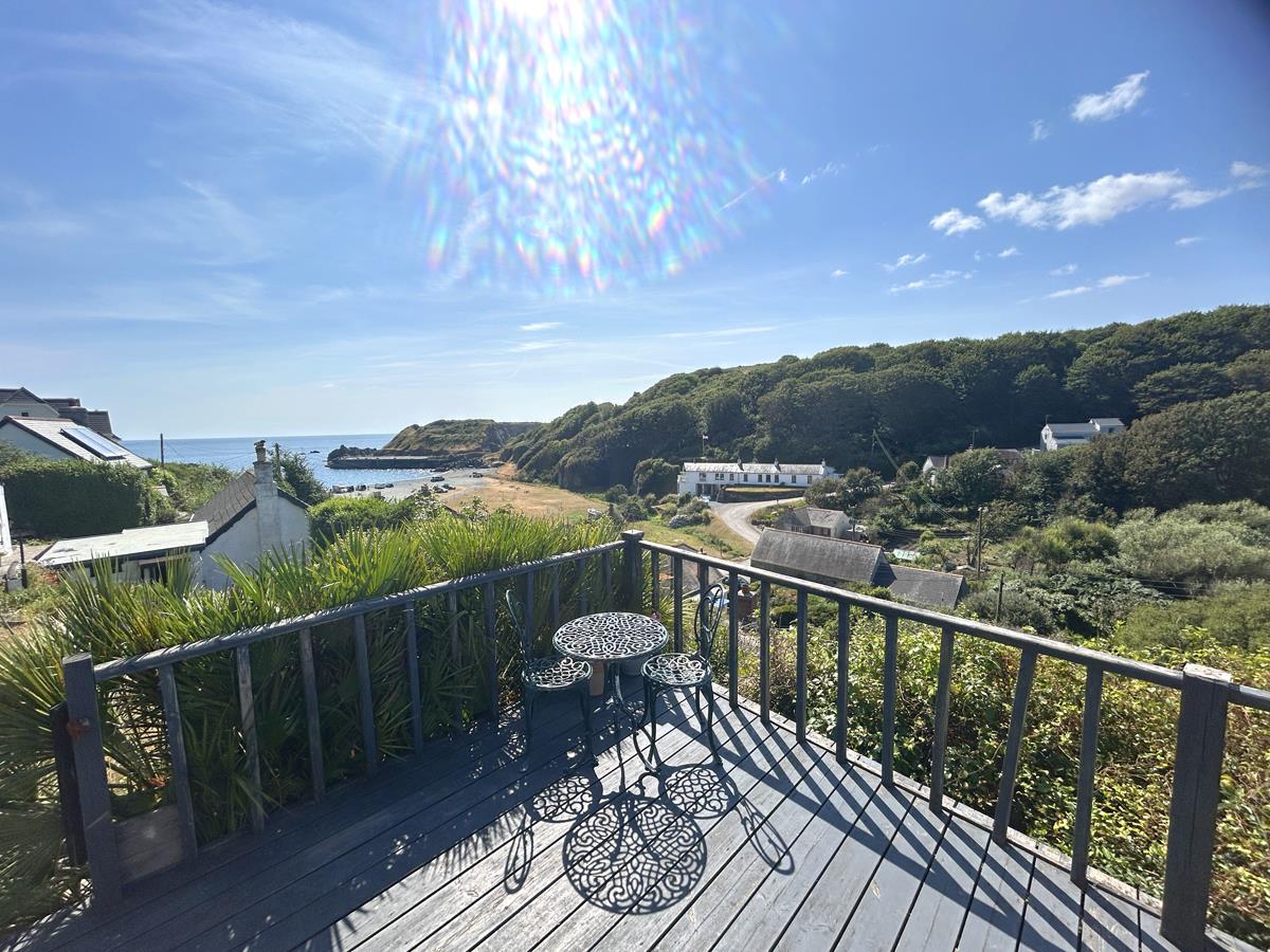 Porthoustock, St. Keverne, Helston