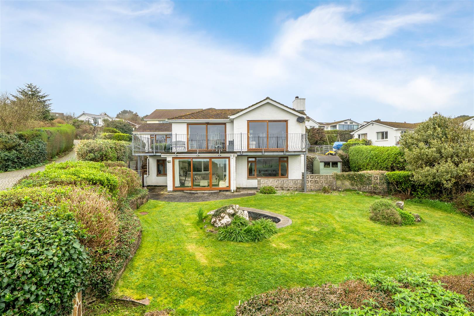 Ledra Close, Cadgwith