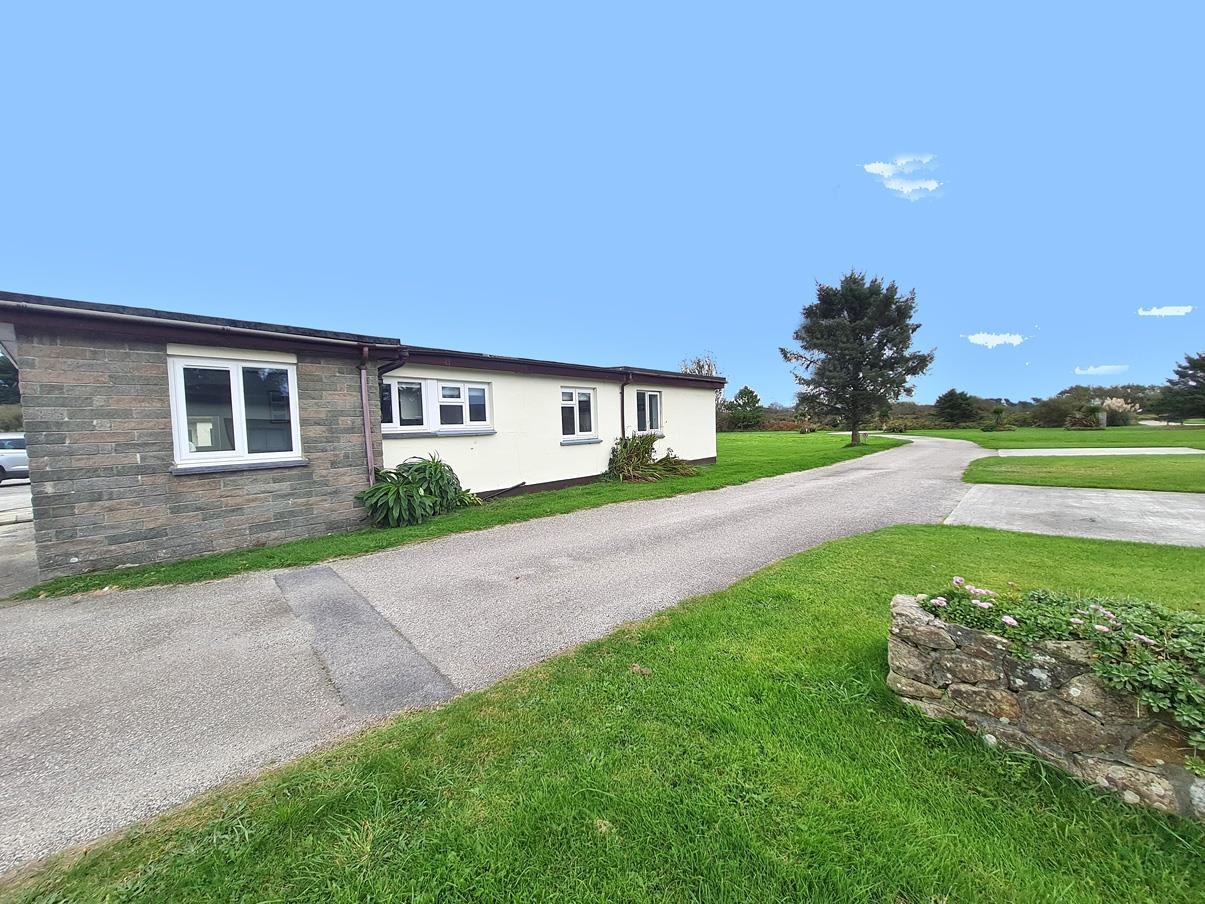 Trevelyan Holiday Homes, Predannack,