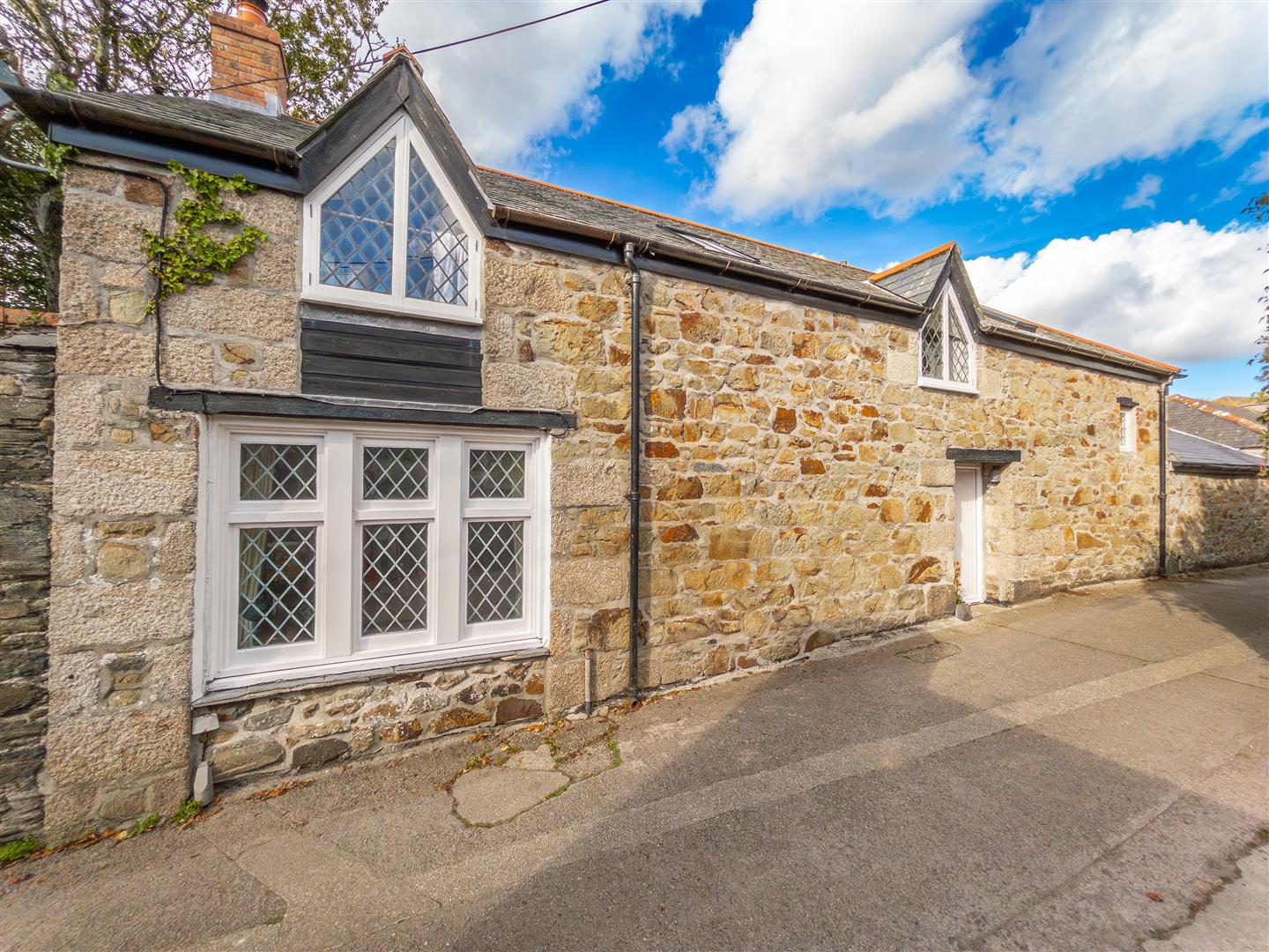 Five Wells Lane, Helston