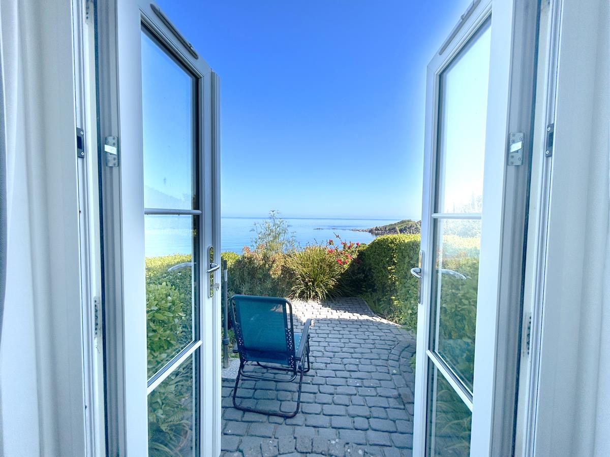 Sunny Corner, Coverack