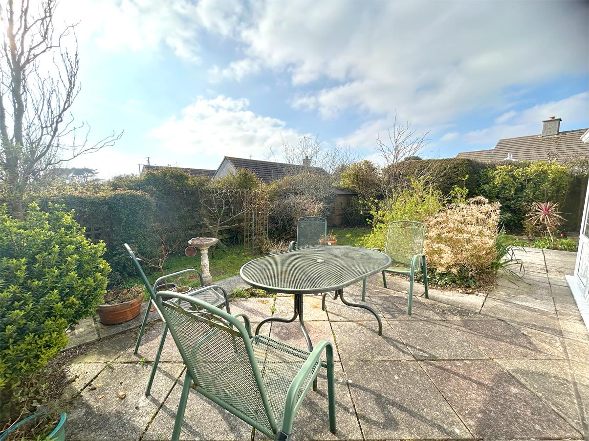 Mundys Field, Ruan Minor, Helston