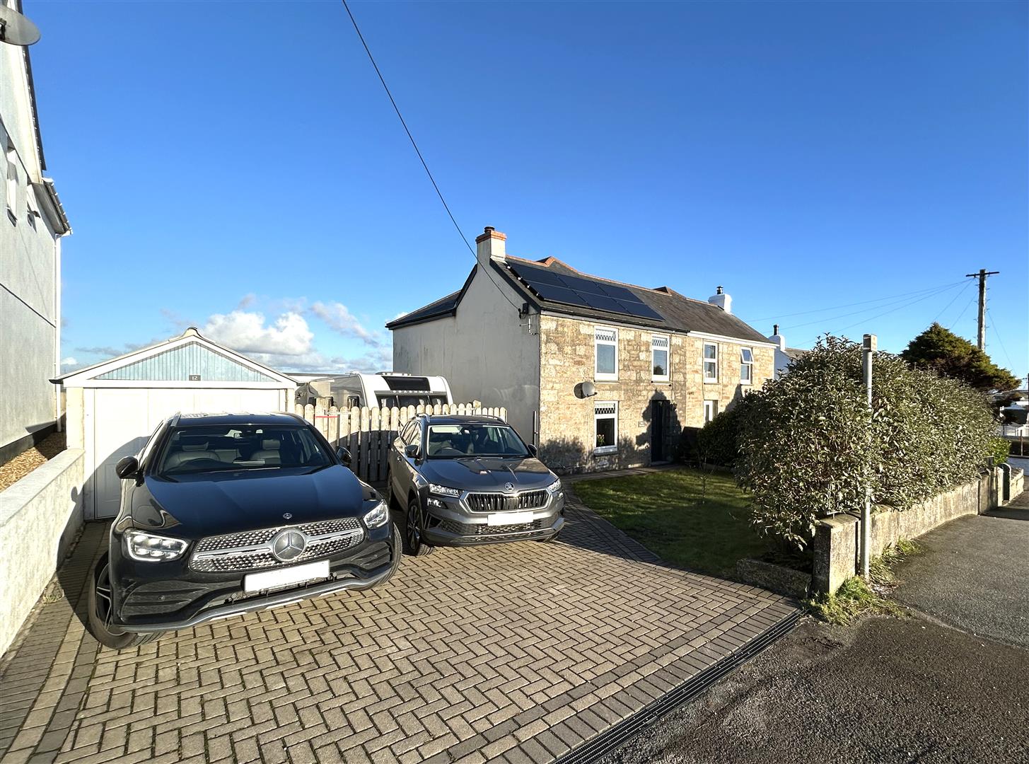 Rame Cross, Penryn